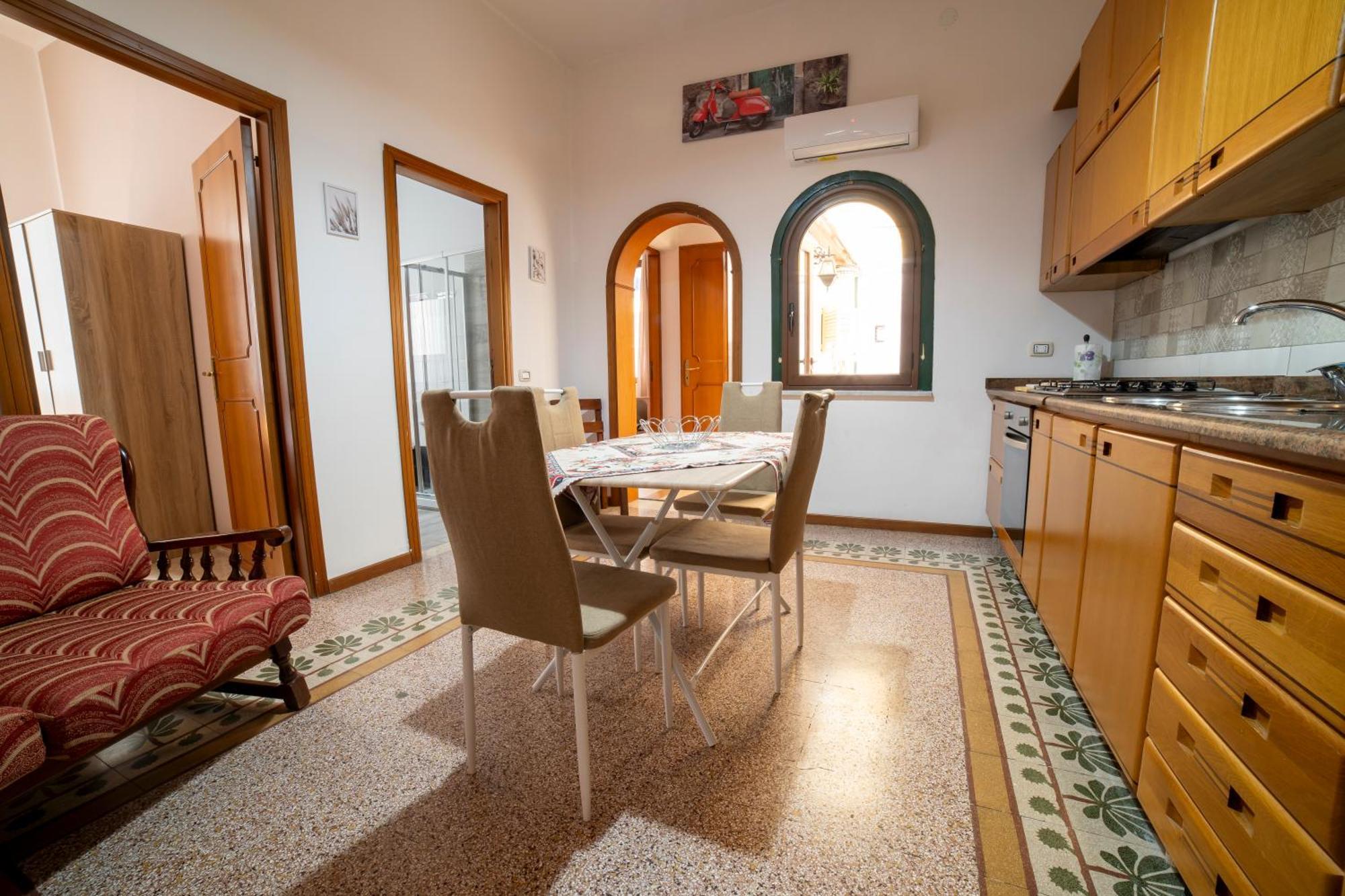 Centro Stazione Aeroporto Wi-Fi&Self Check-In Apartman Palermo Kültér fotó