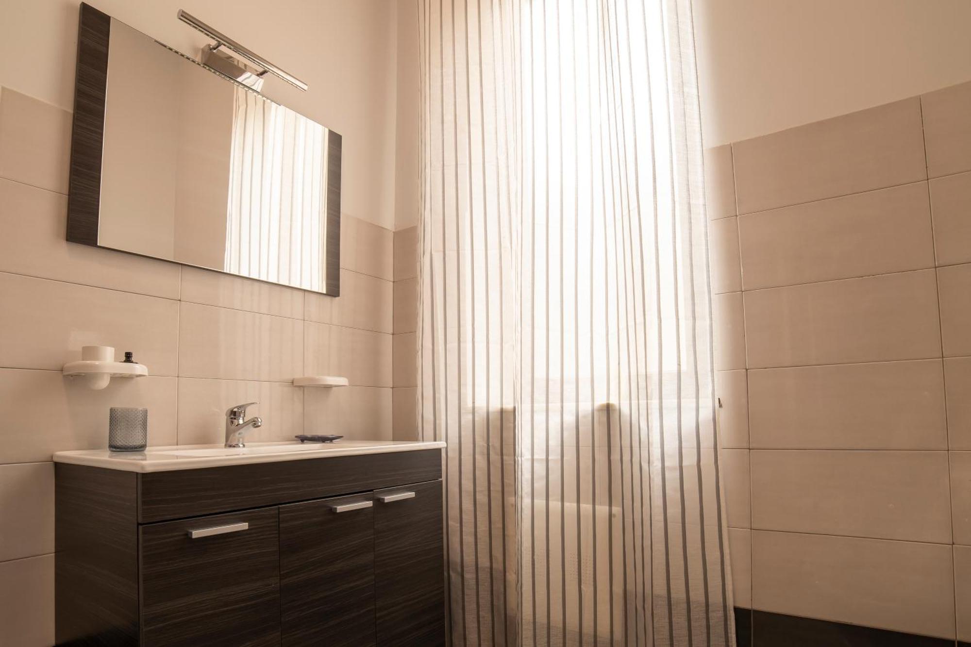 Centro Stazione Aeroporto Wi-Fi&Self Check-In Apartman Palermo Kültér fotó
