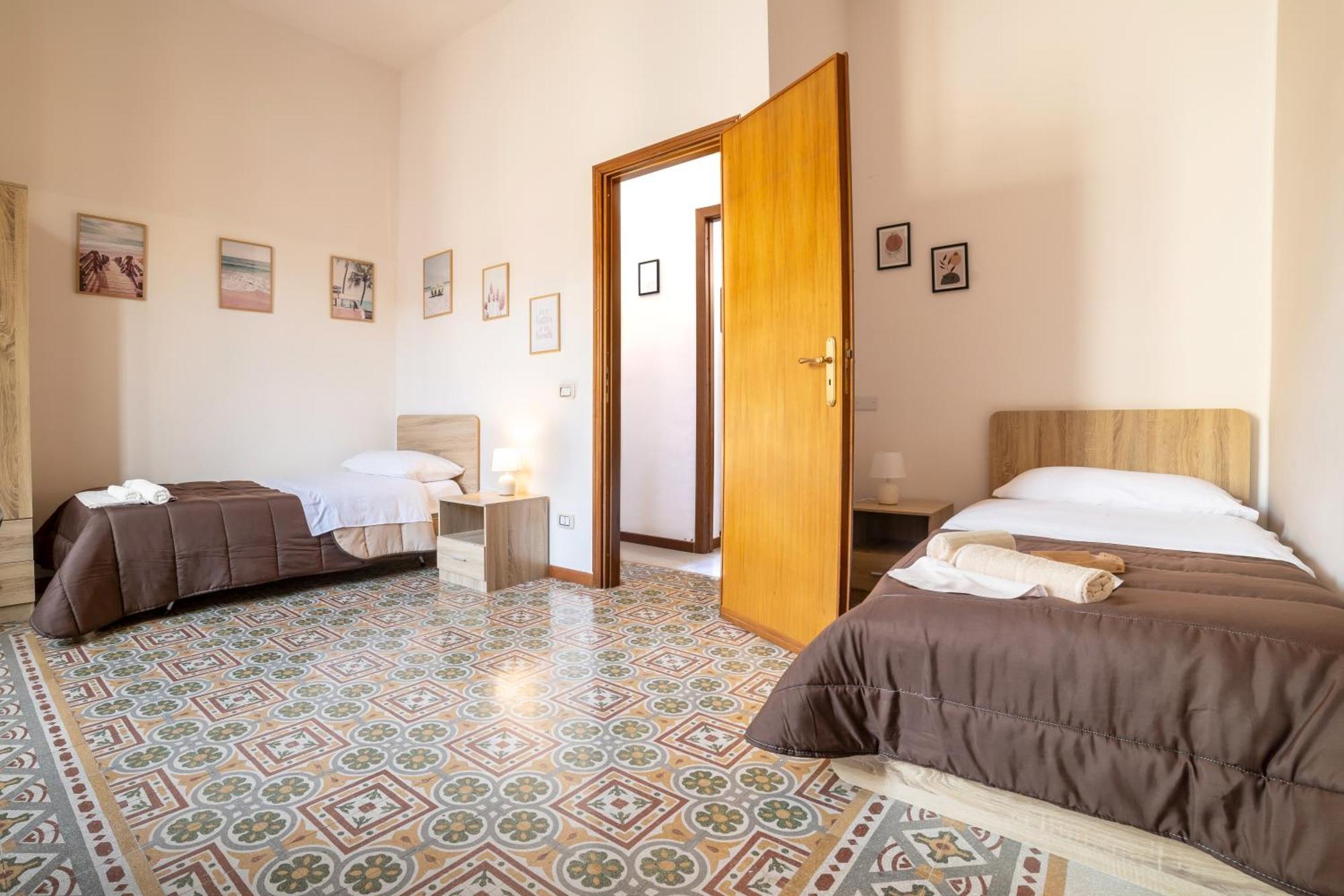 Centro Stazione Aeroporto Wi-Fi&Self Check-In Apartman Palermo Kültér fotó